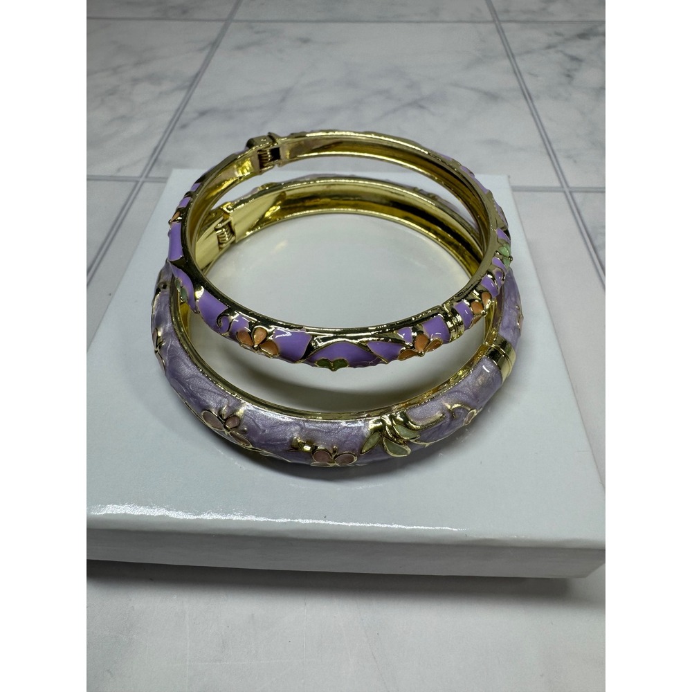 Yiwu Floral Enamel Bangle Bracelet Set Lavender Purple Gold Tone Hinged 2pc NWT